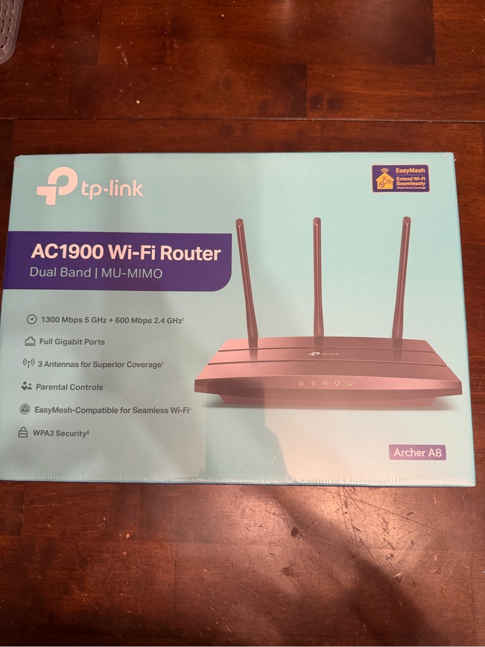 TP-Link AC1900 Archer A8 Wi‑Fi Router - Black and Teal Box